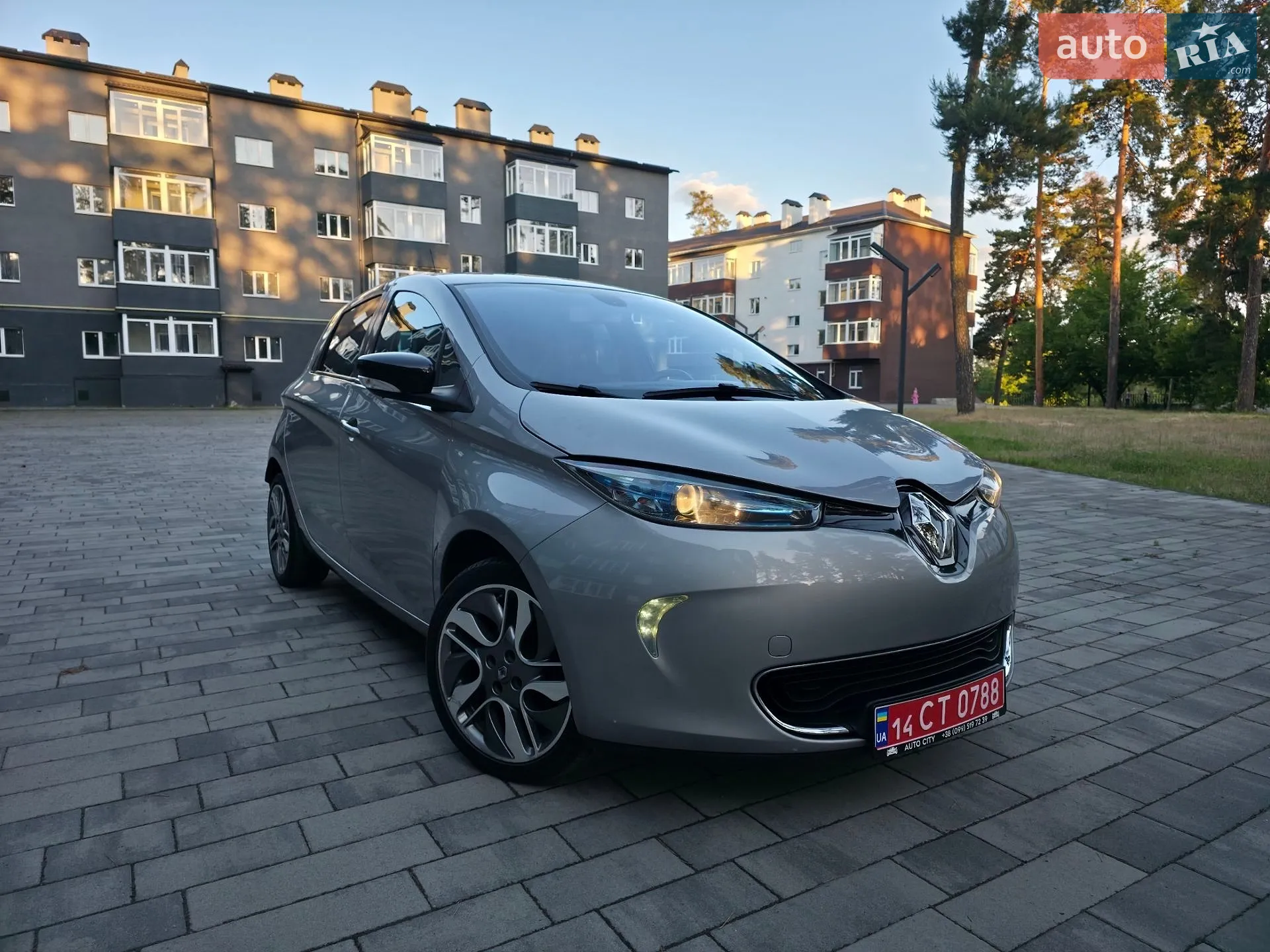 2014 Renault ZOE - мініатюра 10