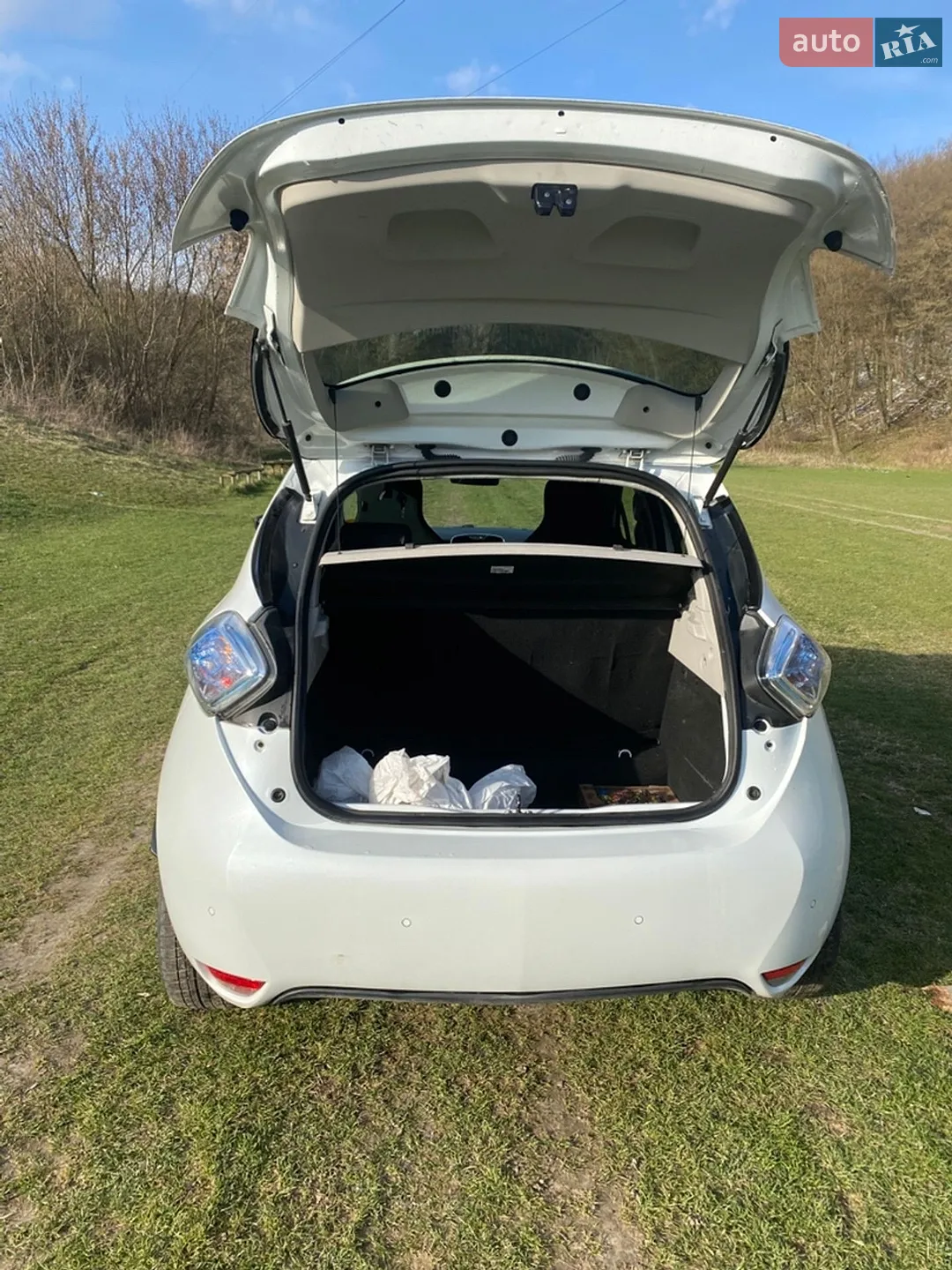 2017 Renault ZOE - мініатюра 10