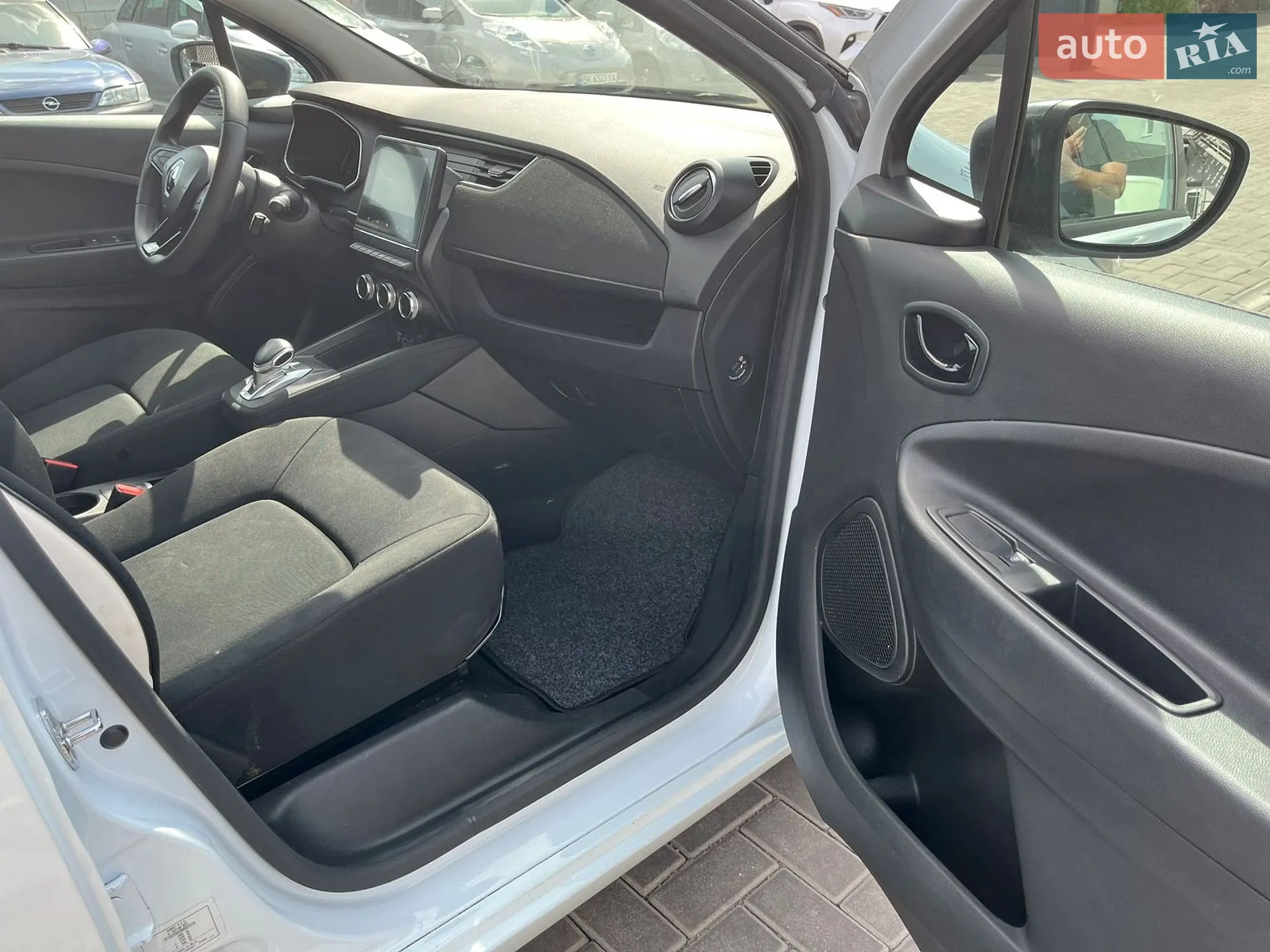 2021 Renault ZOE - мініатюра 17