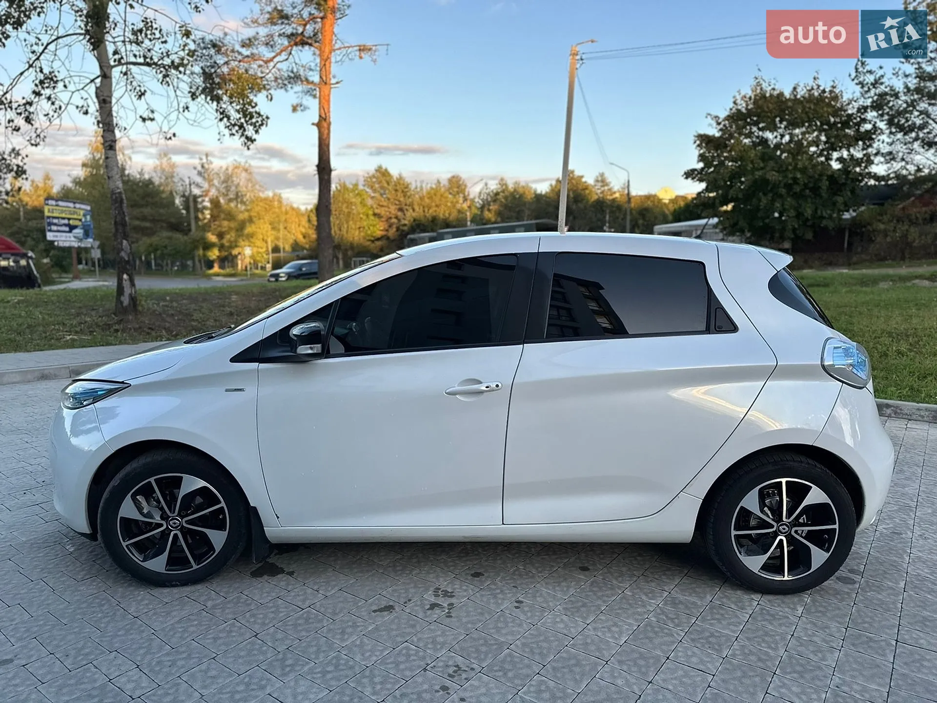 2017 Renault ZOE - мініатюра 4