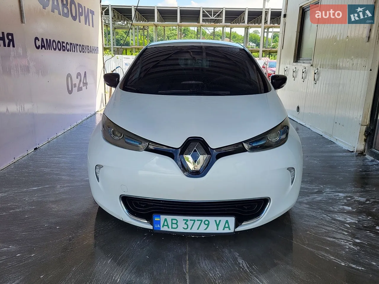 2015 Renault ZOE - мініатюра 21