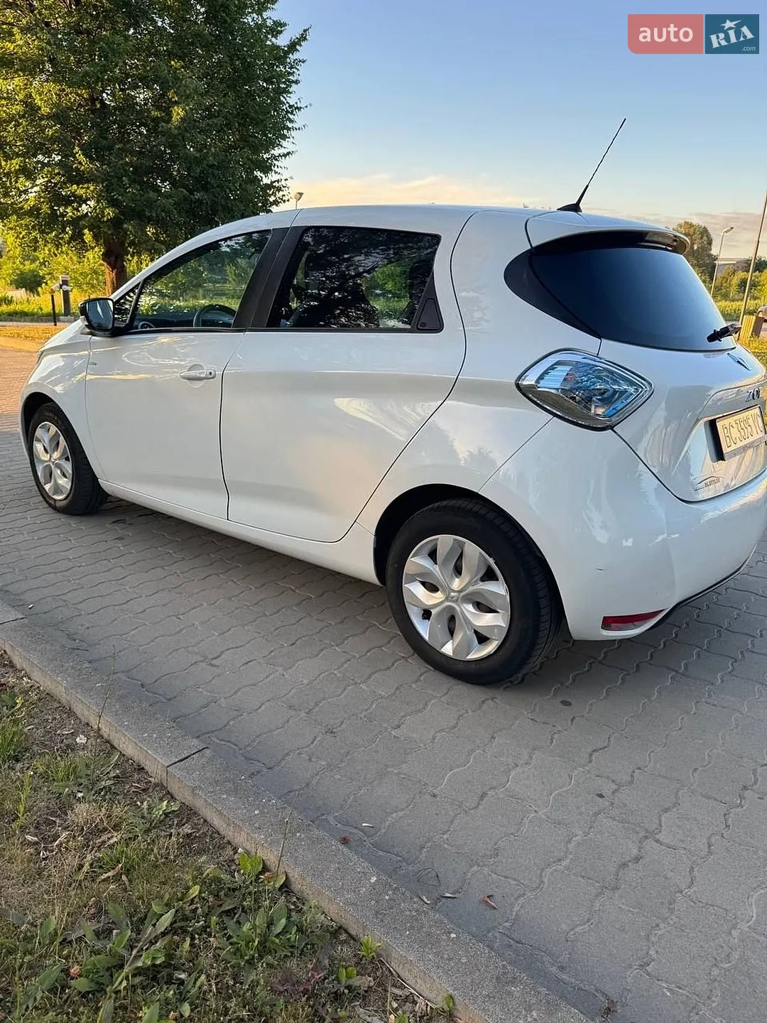 2015 Renault ZOE - мініатюра 7