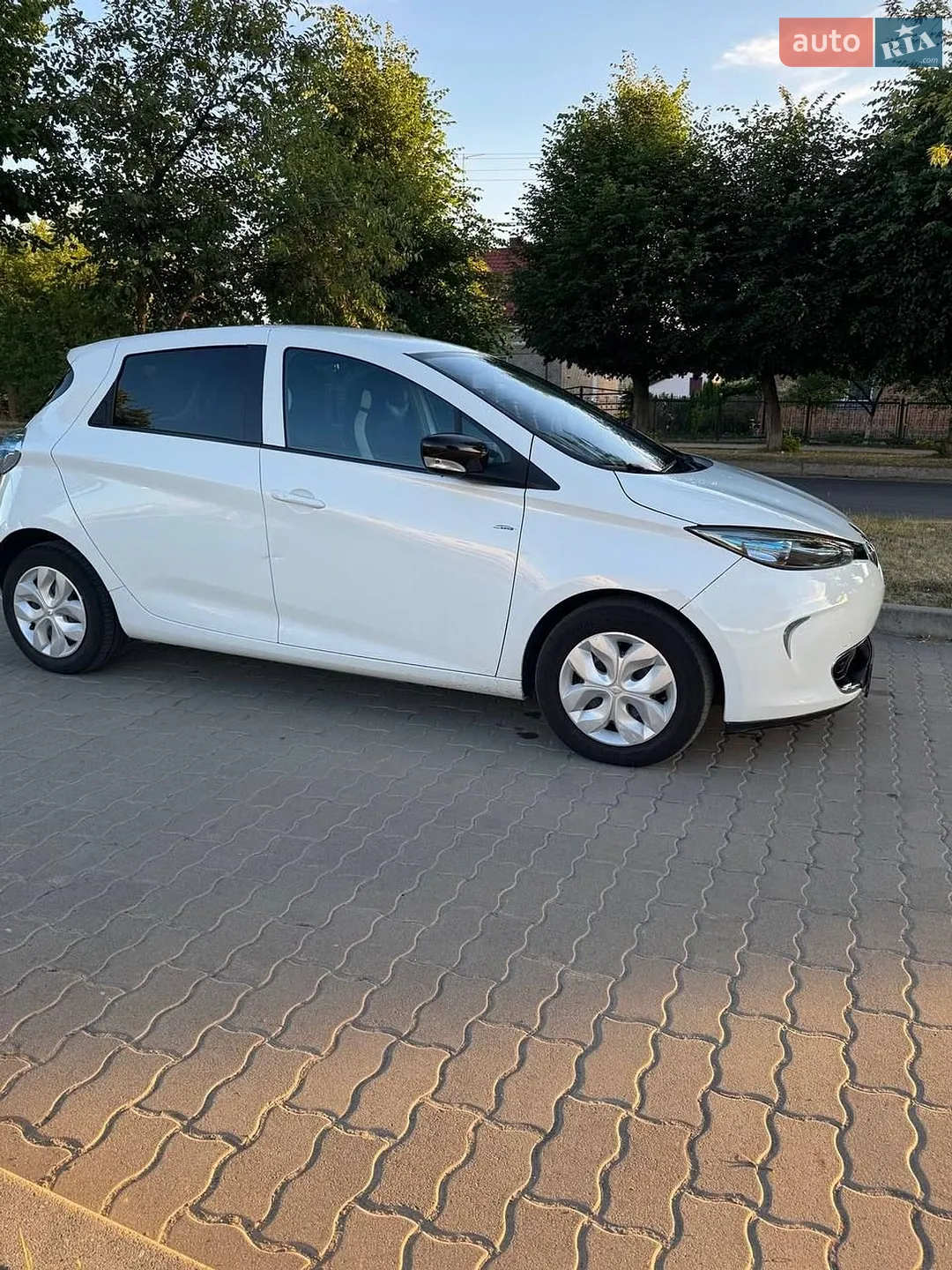 2015 Renault ZOE - мініатюра 2