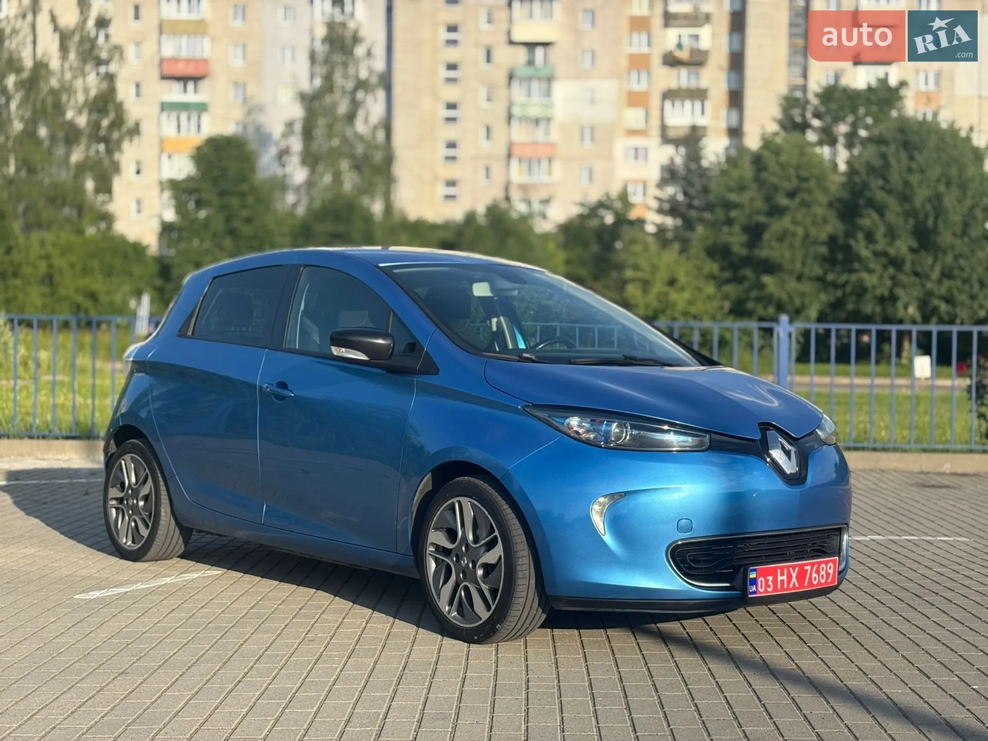 2011 Skoda Fabia - мініатюра 3