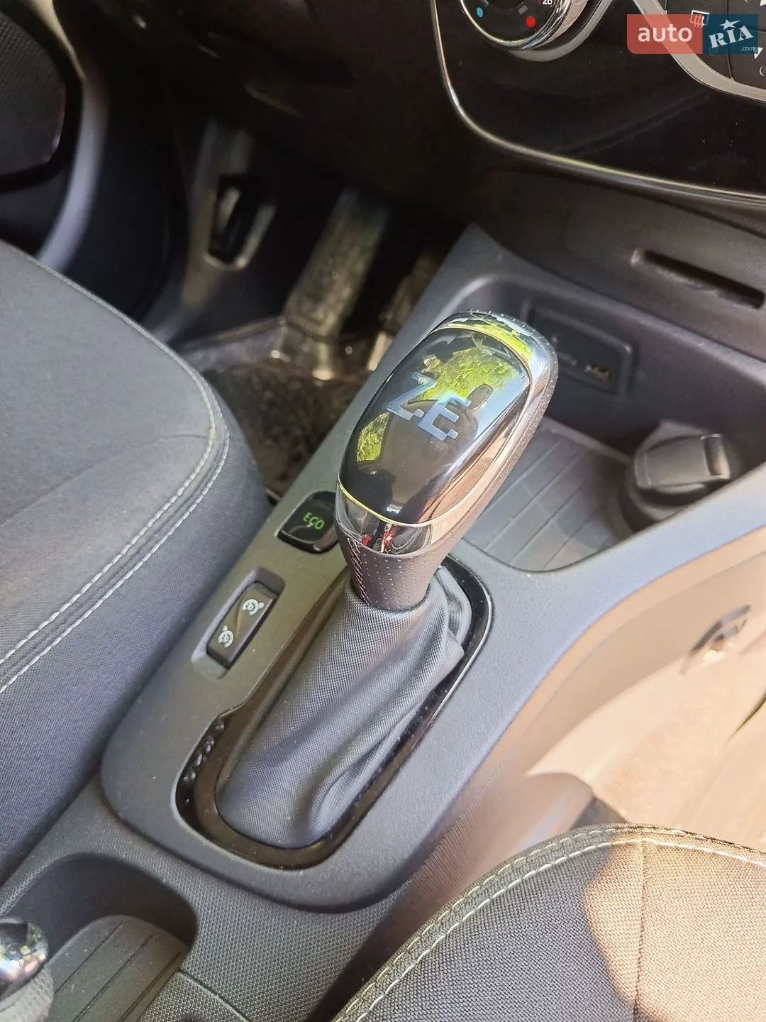 2018 Renault ZOE - мініатюра 11