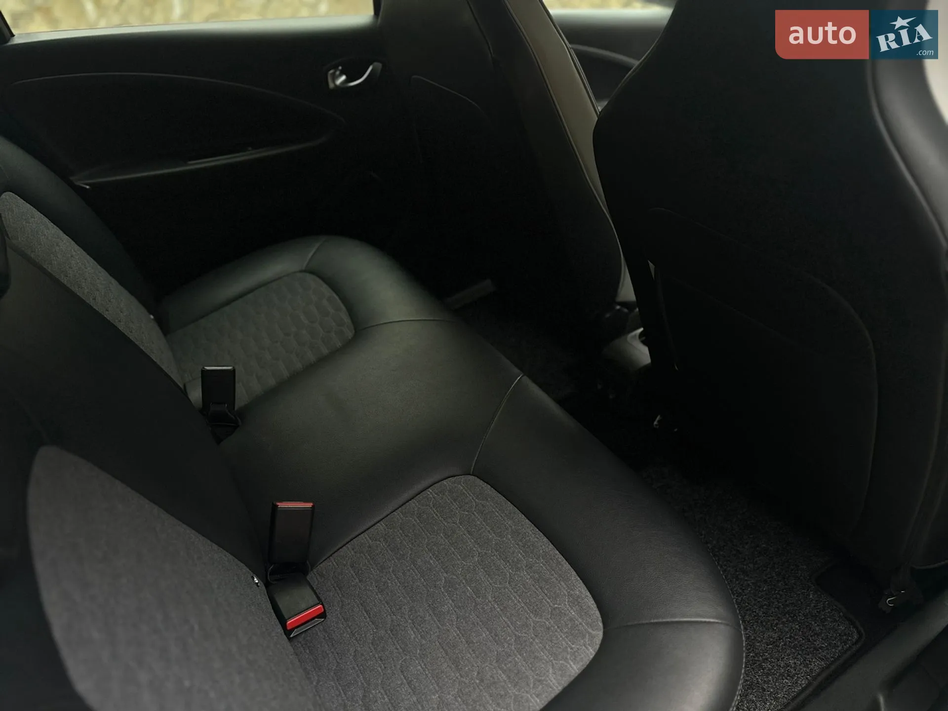 2020 Renault ZOE - мініатюра 35