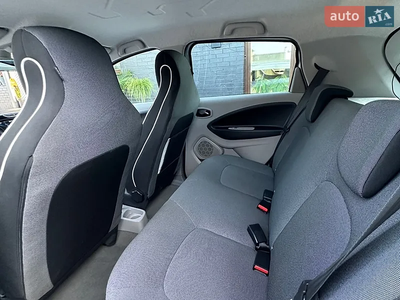 Renault Zoe 2013 VIN VF1AGVYA149167828 фото оголошення 17 з 58