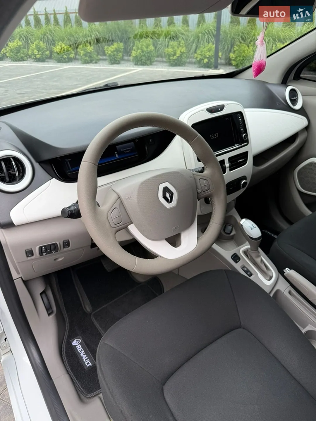 2018 Renault ZOE - мініатюра 15