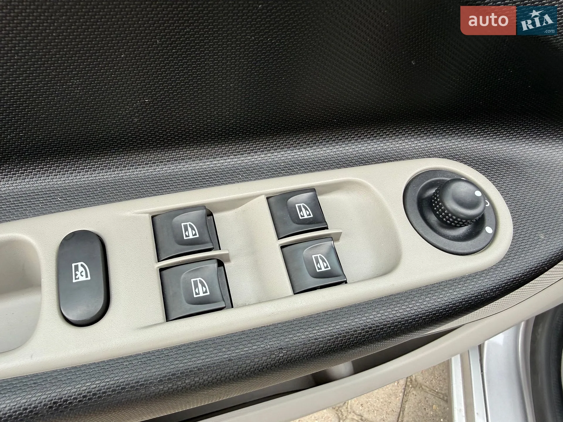 2015 Renault ZOE - мініатюра 28