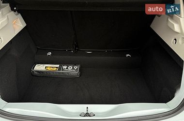 Хэтчбек Renault Zoe 2020 в Львове