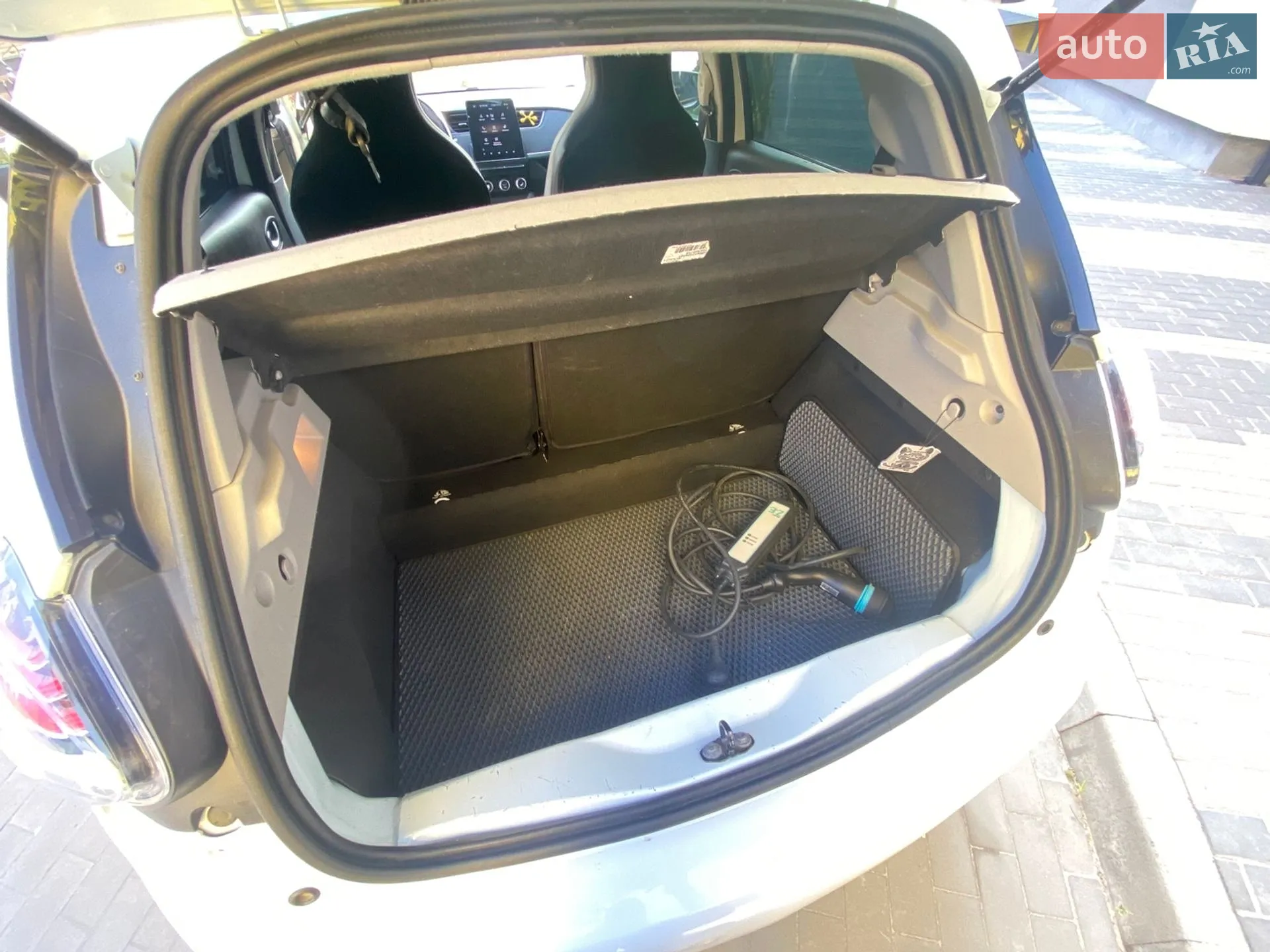 2019 Renault ZOE - мініатюра 22