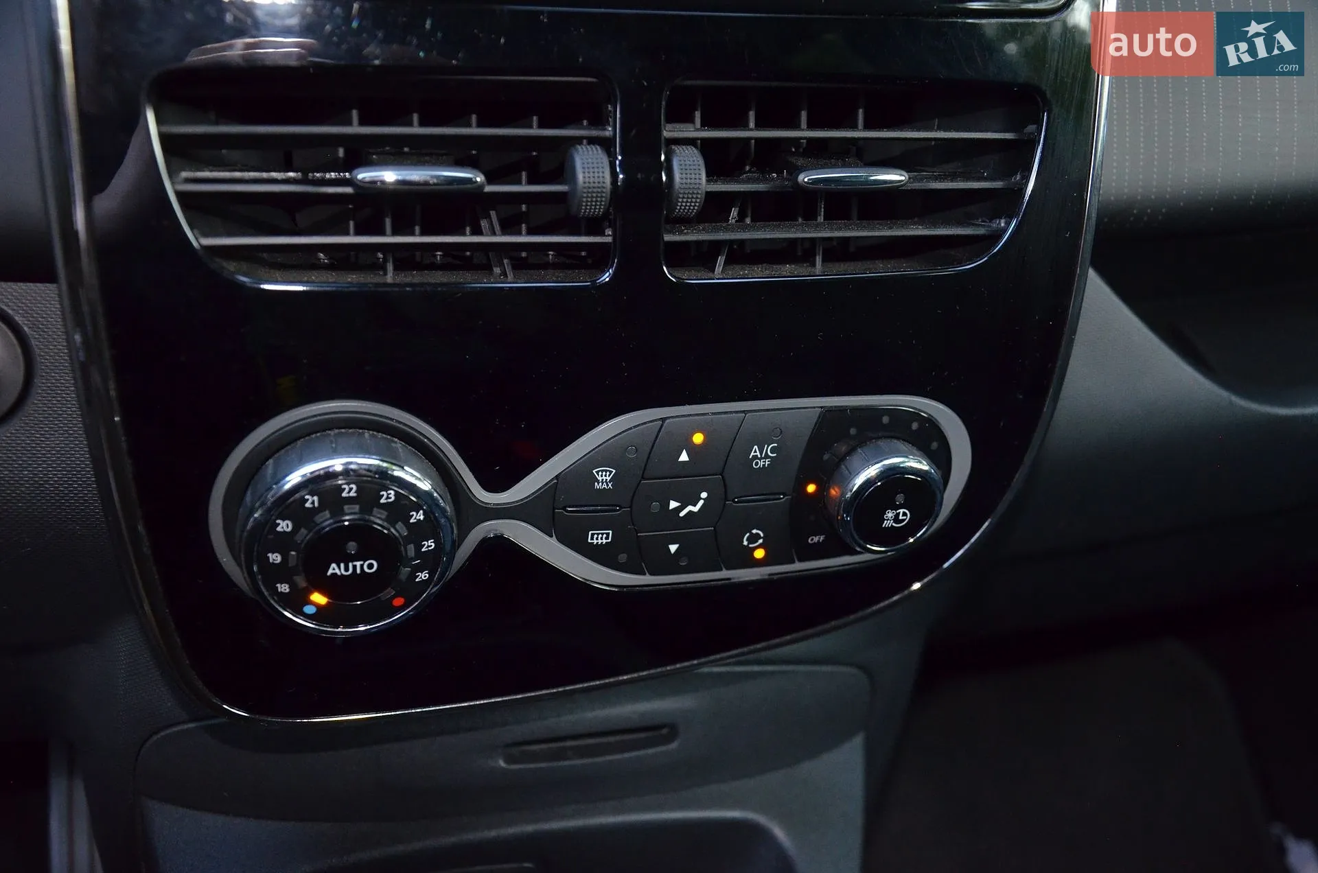 2018 Renault ZOE - мініатюра 21