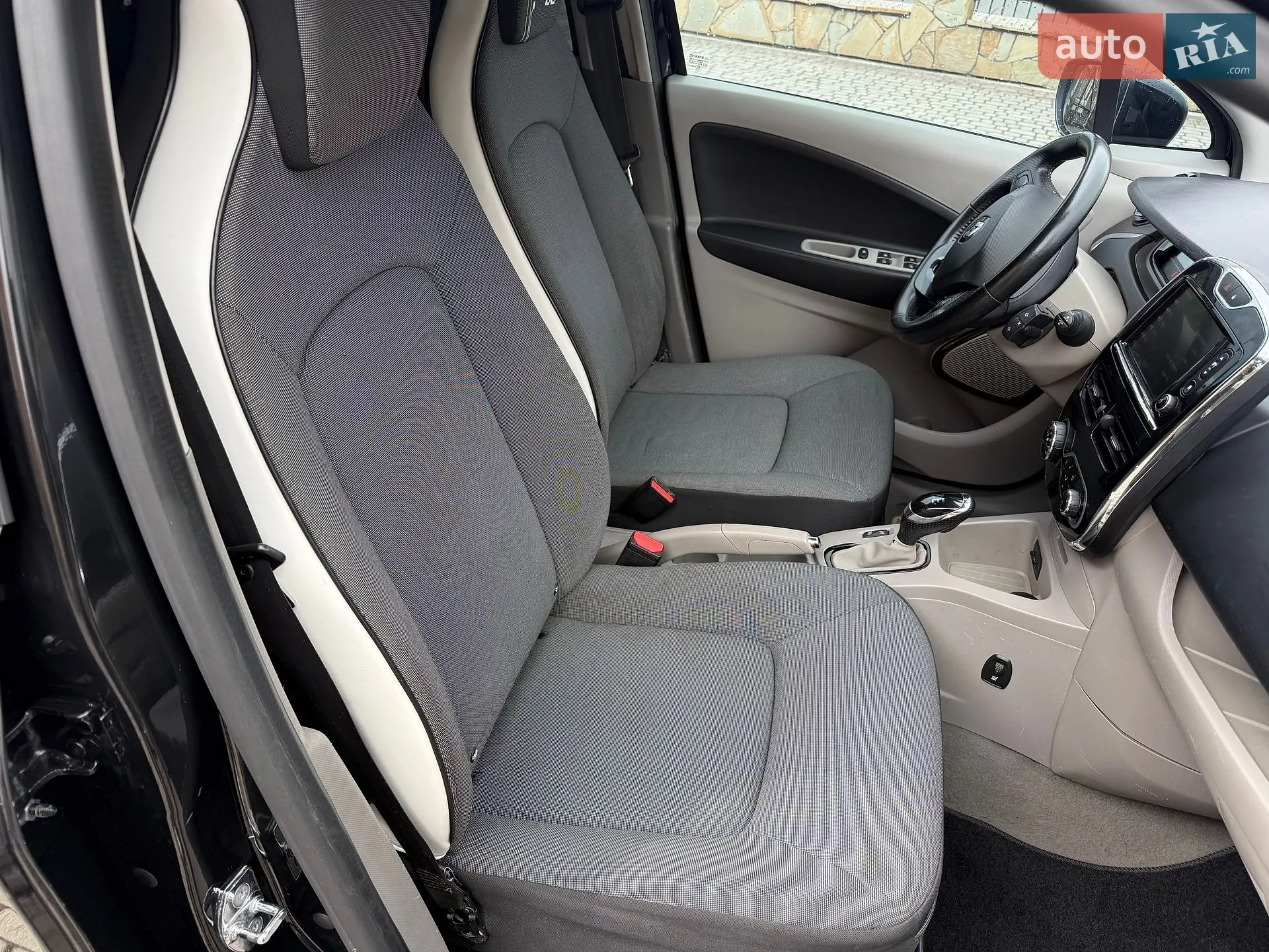 2015 Renault ZOE - мініатюра 30