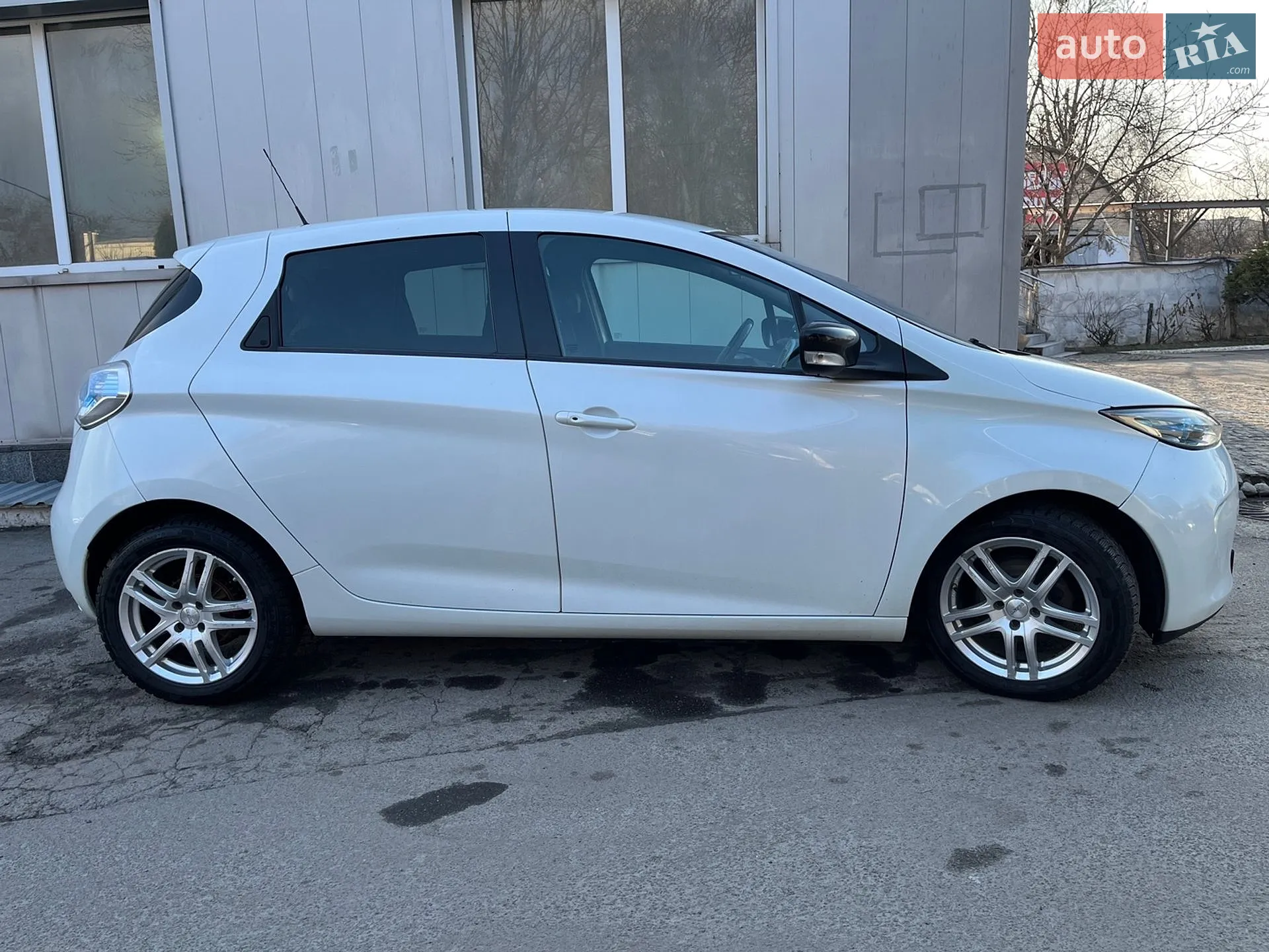 2017 Renault ZOE - мініатюра 19
