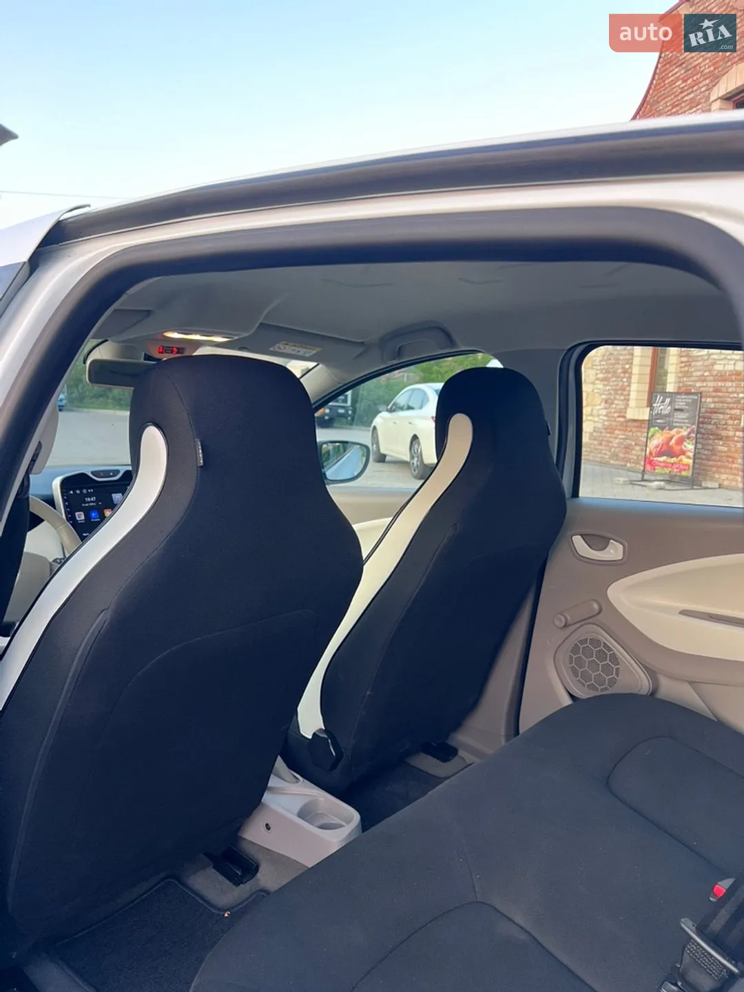 2017 Renault ZOE - мініатюра 35