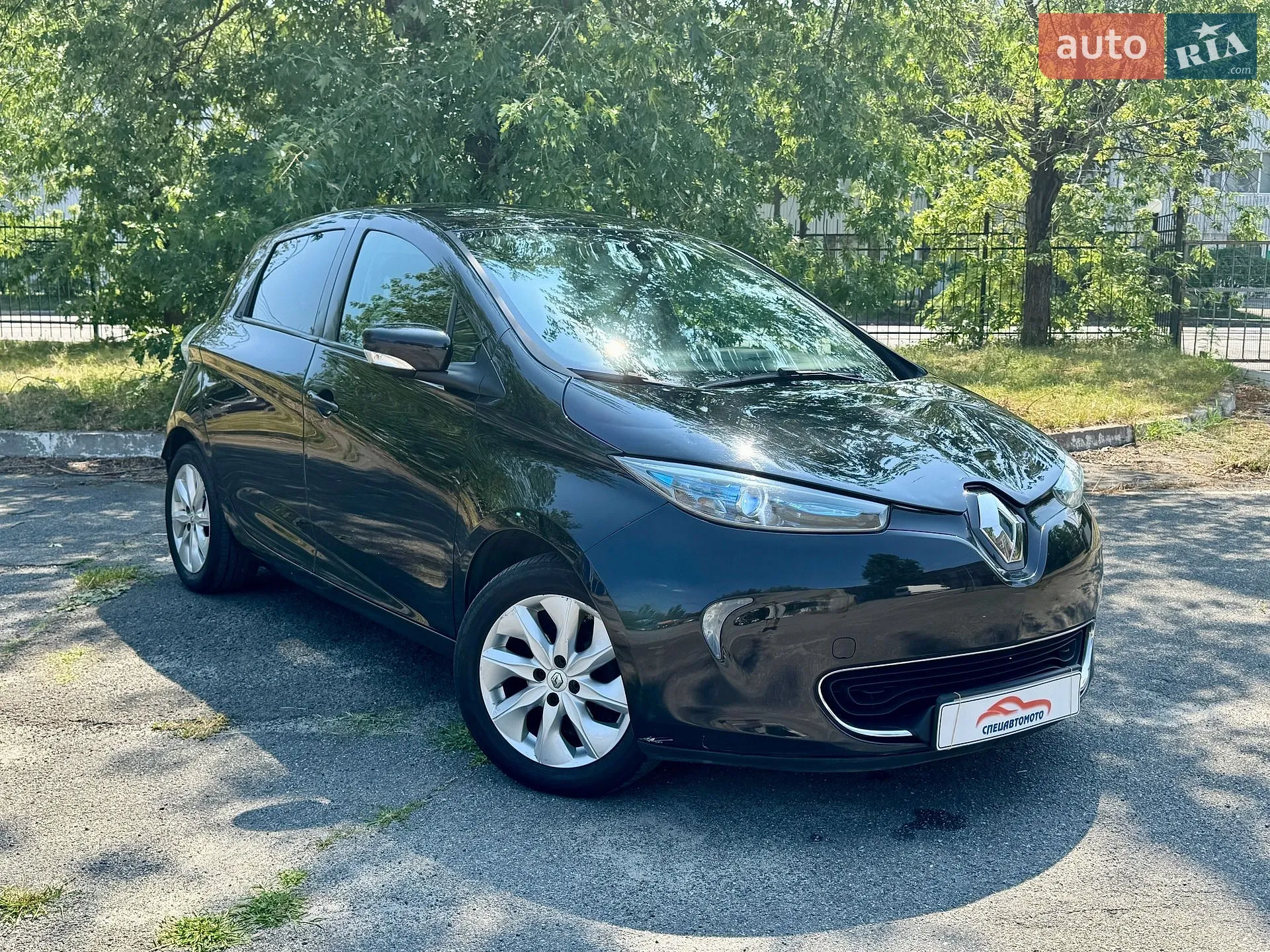 Renault Zoe 2017 VIN VF1AGVYF058972441 фото оголошення 8 з 20
