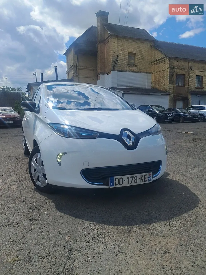 2011 Mitsubishi i-MiEV - мініатюра 20