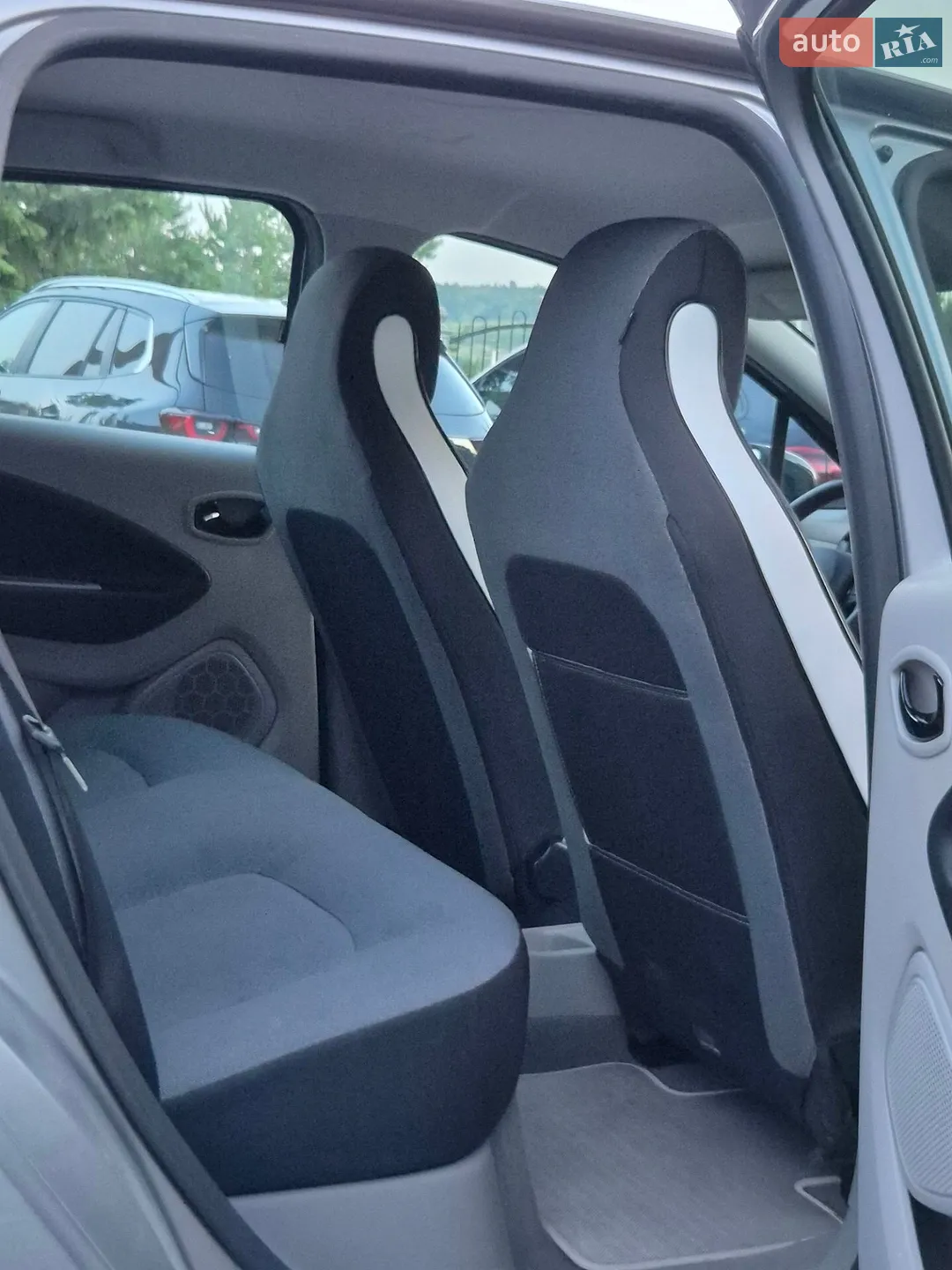 2015 Renault ZOE - мініатюра 20