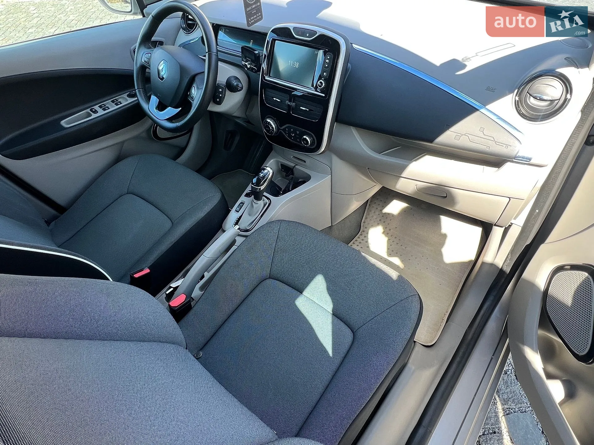 2014 Renault ZOE - мініатюра 18
