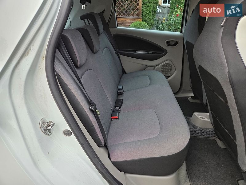 Хэтчбек Renault Zoe 2015 в Ровно