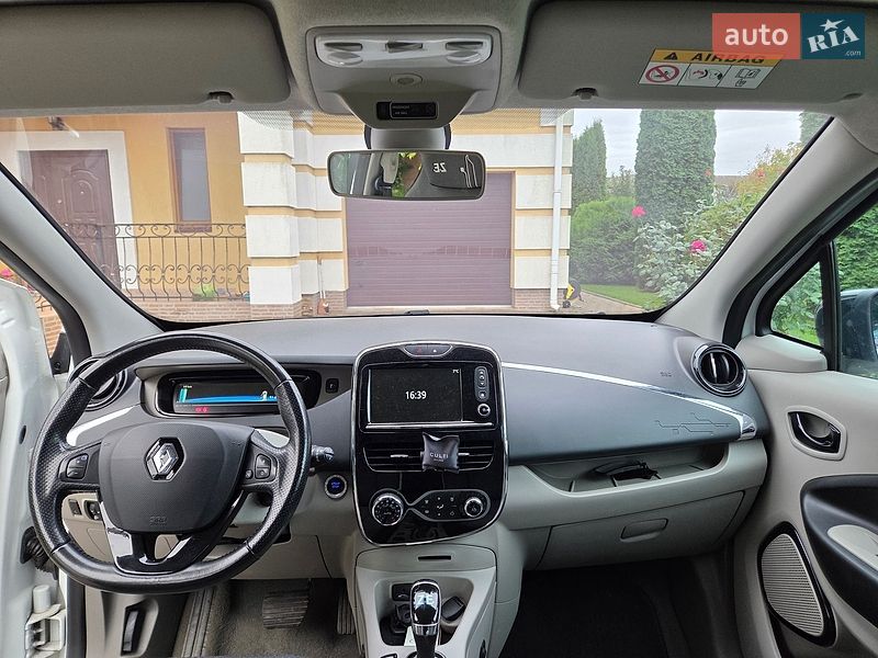 Хэтчбек Renault Zoe 2015 в Ровно