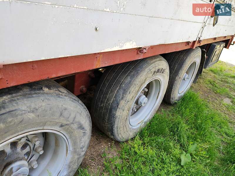 Бортовий напівпричіп Renders BPW eco 1995 в Сараті