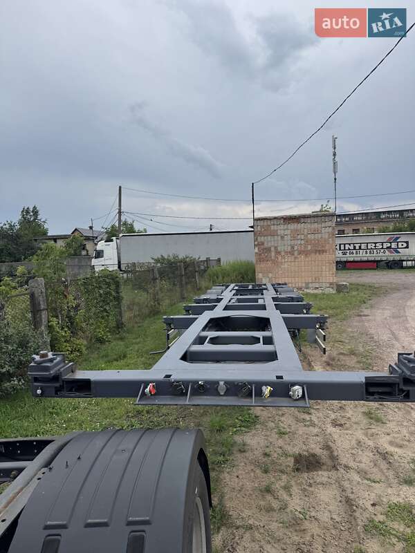 Контейнеровоз полуприцеп Renders NPSW 2003 в Сарнах
