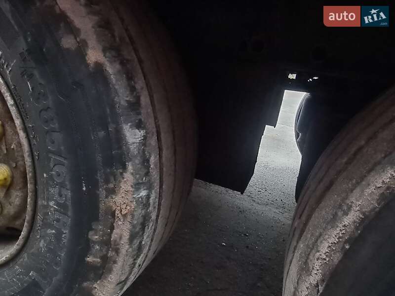 Тентованный борт (штора) - полуприцеп Renders В20 2005 в Днепре фото 5 Тентованный борт (штора) - полуприцеп Renders В20 2005 в Днепре