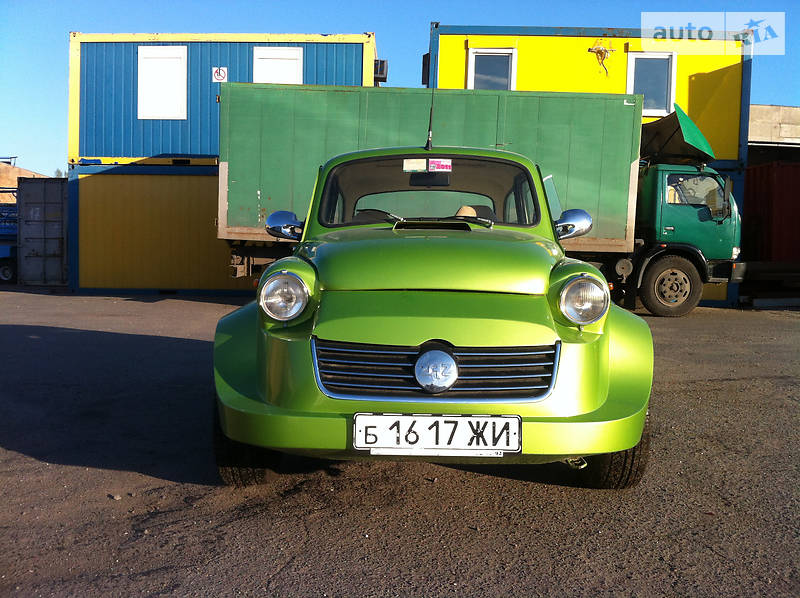 Купе Ретро автомобілі Хот-род 1965 в Вишневому