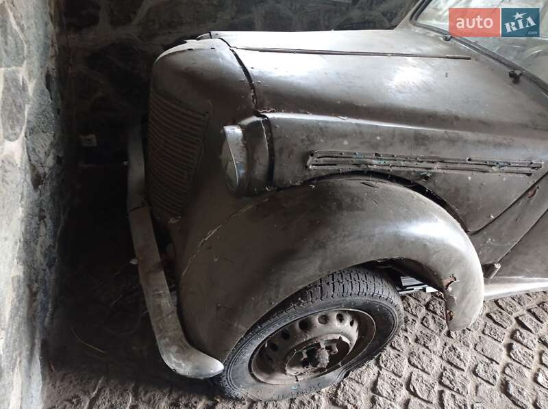 Купе Ретро автомобілі Класичні 1942 в Черкасах