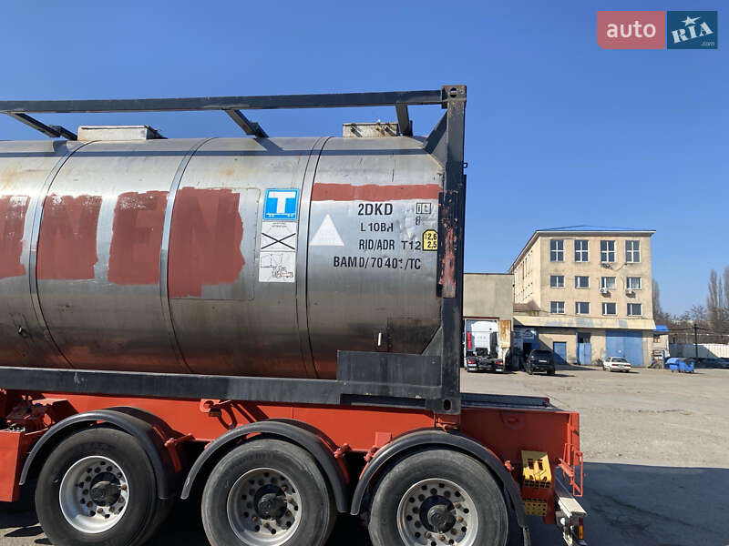 Цистерна полуприцеп Rinnen S-NA 1997 в Одессе