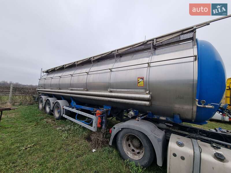 Цистерна полуприцеп Rinnen S-NA 1992 в Днепре фото 4 Цистерна полуприцеп Rinnen S-NA 1992 в Днепре