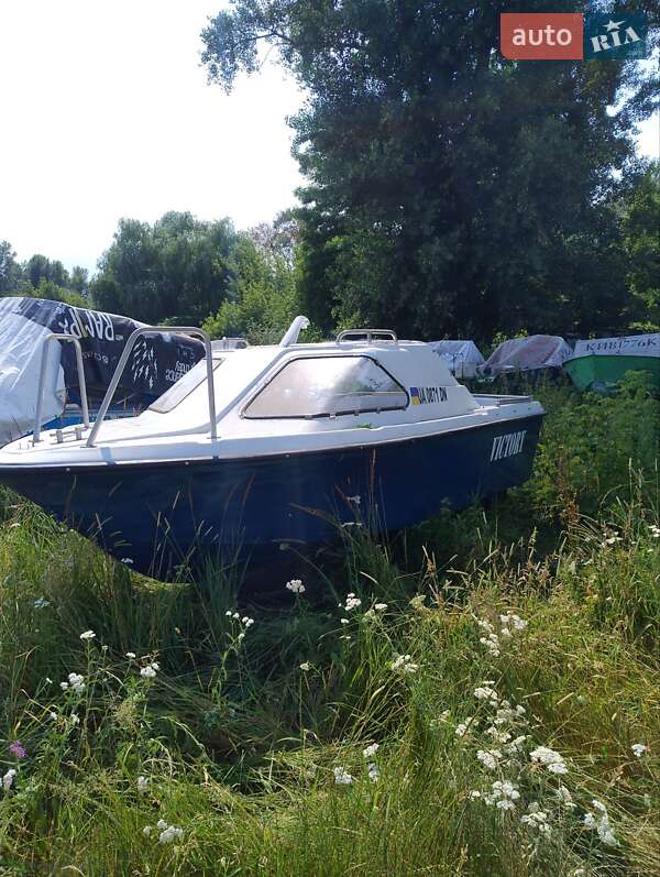 Катер Ритм М 1994 в Києві фото 8 Катер Ритм М 1994 в Києві