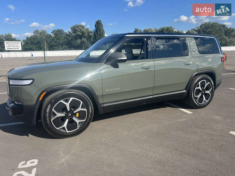 Універсал Rivian R1S 2023 в Києві