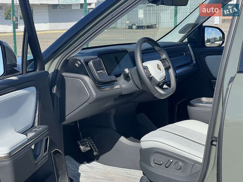 Універсал Rivian R1S 2023 в Києві