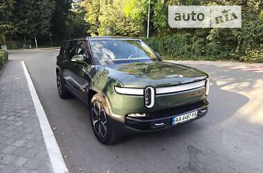 Внедорожник / Кроссовер Rivian R1S 2023 в Киеве