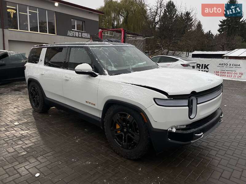 Внедорожник / Кроссовер Rivian R1S 2023 в Луцке