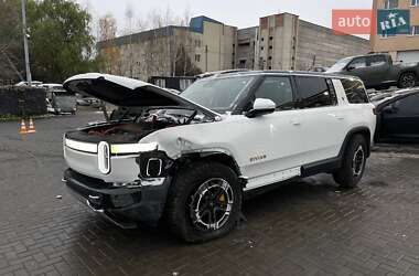 Внедорожник / Кроссовер Rivian R1S 2023 в Луцке