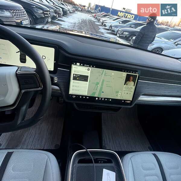Внедорожник / Кроссовер Rivian R1S 2023 в Днепре