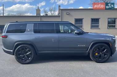 Внедорожник / Кроссовер Rivian R1S 2023 в 