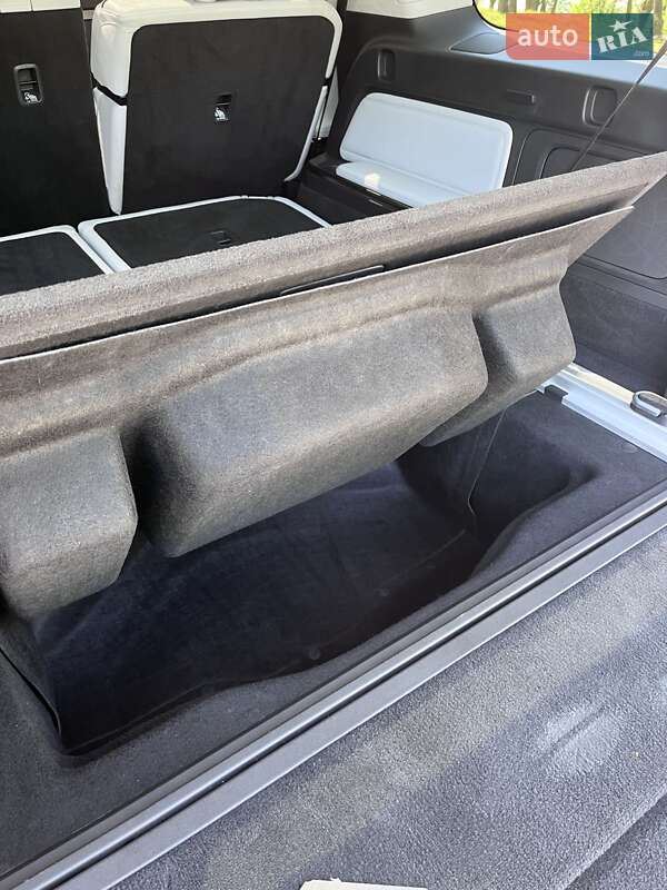 Внедорожник / Кроссовер Rivian R1S 2023 в Киеве