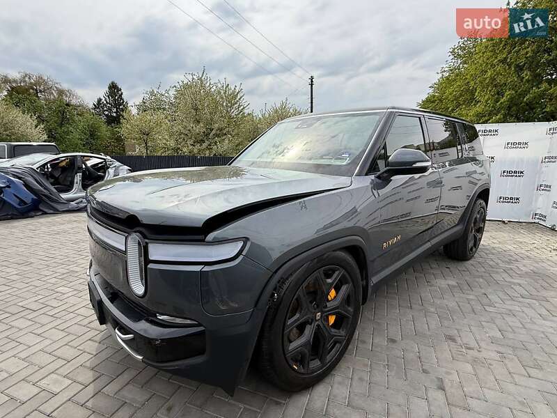Внедорожник / Кроссовер Rivian R1S 2023 в Луцке