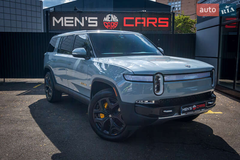 Позашляховик / Кросовер Rivian R1S 2023 в 