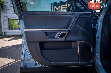 Позашляховик / Кросовер Rivian R1S 2023 в 
