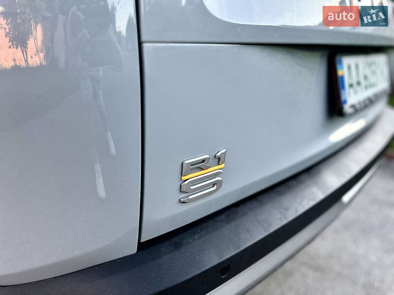 Позашляховик / Кросовер Rivian R1S 2023 в Києві