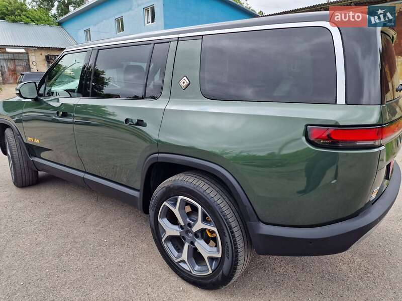 Внедорожник / Кроссовер Rivian R1S 2023 в Виннице фото 13 Внедорожник / Кроссовер Rivian R1S 2023 в Виннице