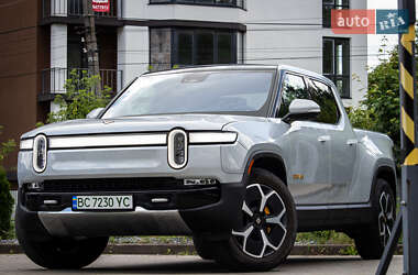 Пікап Rivian R1S 2022 в 