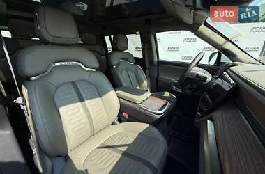 Позашляховик / Кросовер Rivian R1S 2023 в 