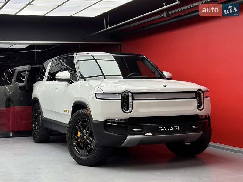 Внедорожник / Кроссовер Rivian R1S 2022 в Киеве