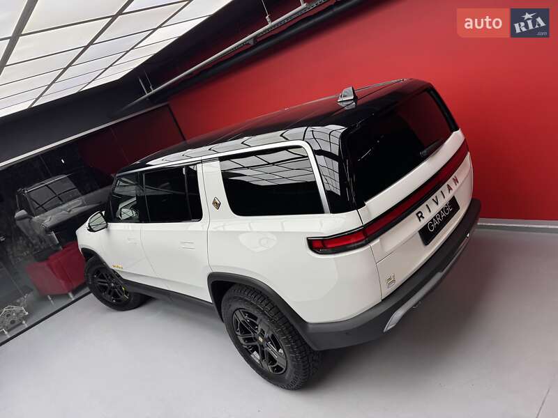 Внедорожник / Кроссовер Rivian R1S 2022 в Киеве